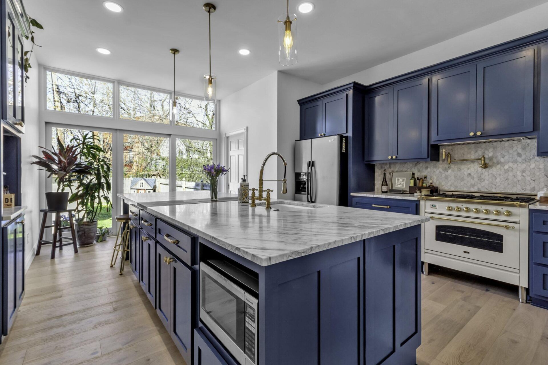 Client-Centric Approach to High End Interior Design with TBrothers ...