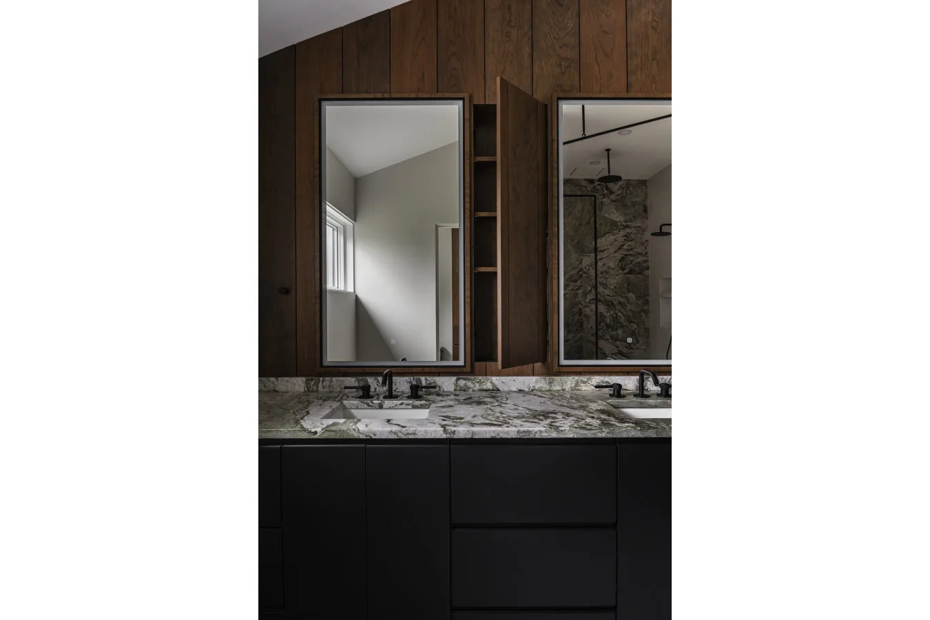 Kristen Bathroom and Bedroom in Buffalo